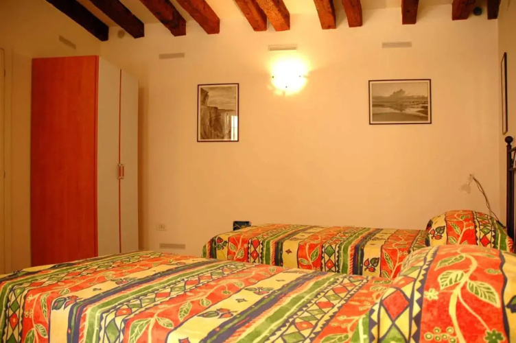 1410 Castello