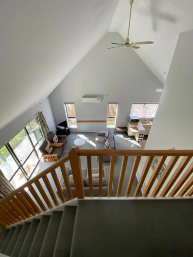15b Caverhill Close