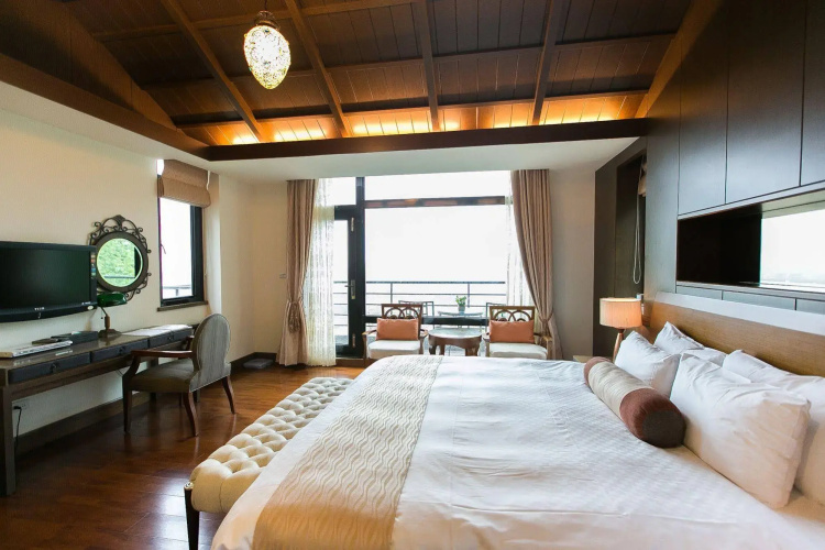 Azure Villa