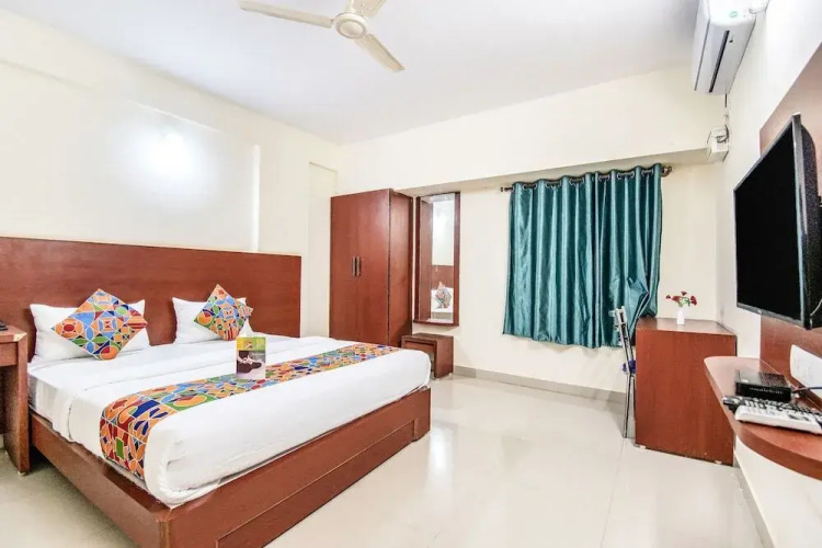 Ample Premium Suites by FabHotels