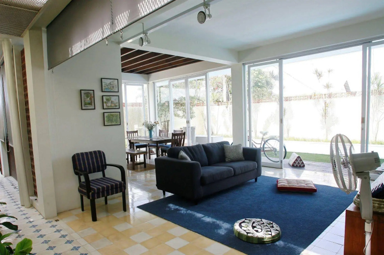 Villa A Villa