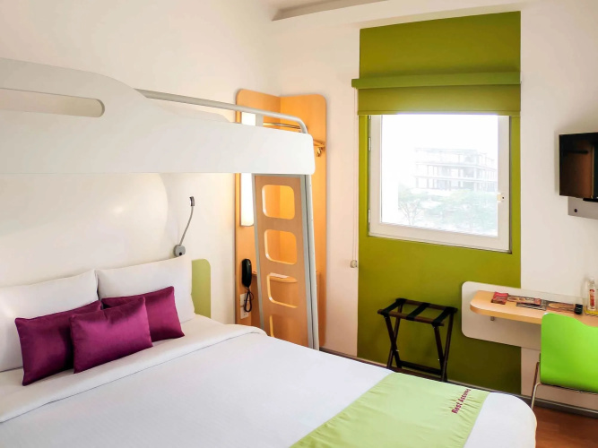 Holiday Inn Express Nashik Indira Nagar by IHG