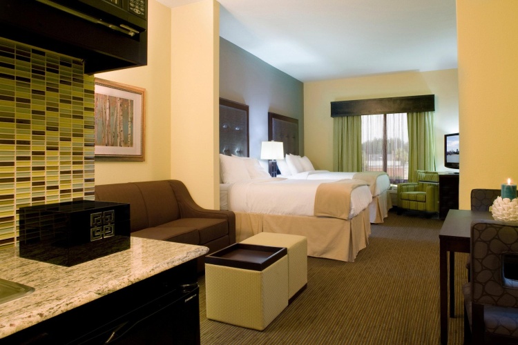 Quadruple Suite