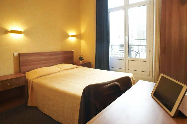 Hôtel Le Petit Duquesne