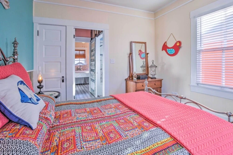2 Bedrooms Cottage