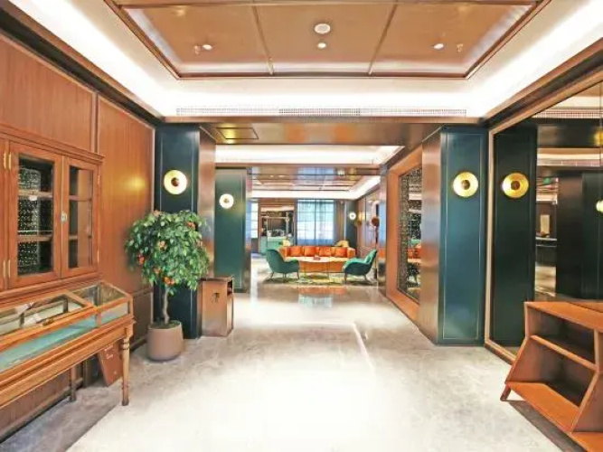 Orange Hotel (Shanghai Dushi Road)