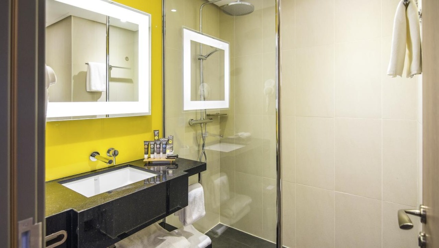 Novotel Bur Dubai - Healthcare City photo 24