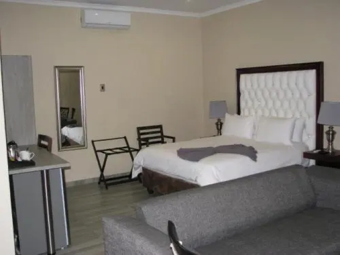 4 Seam Guest House
