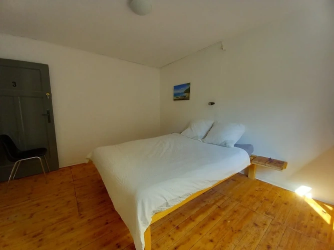 1 Bedroom Bed in Dorm with garden view
