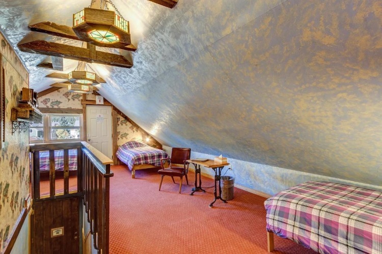 Standard Family room with balcony