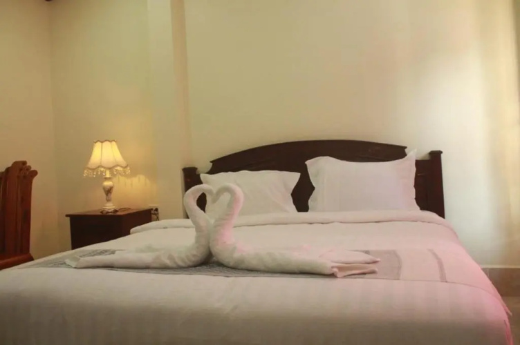 888guest house
