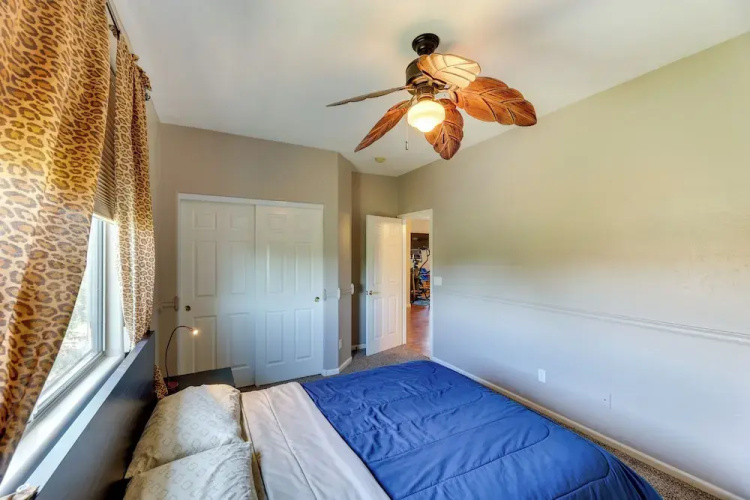Stunning Pool & Patio: Spacious Chandler Oasis!
