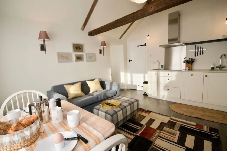 Superior Double Cottage