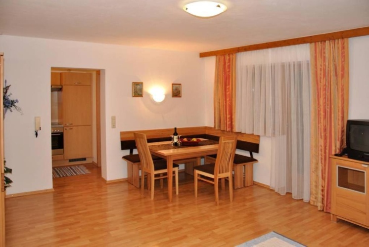 2 Bedrooms Apartment with balcony
