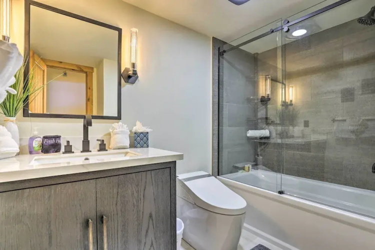 Mtn/lake Views & 3 Mi to Skiing: Dillon Condo