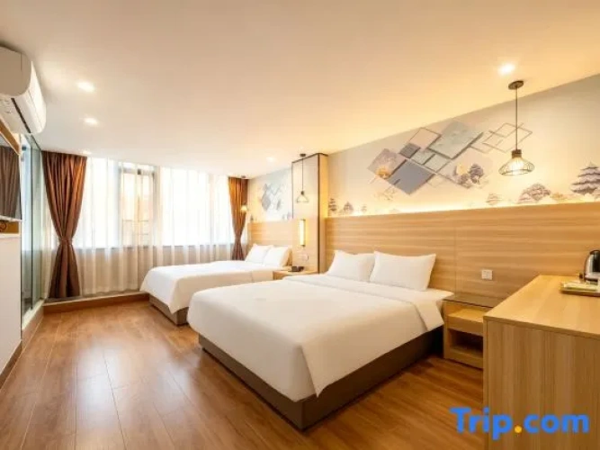 Standard Twin Family room