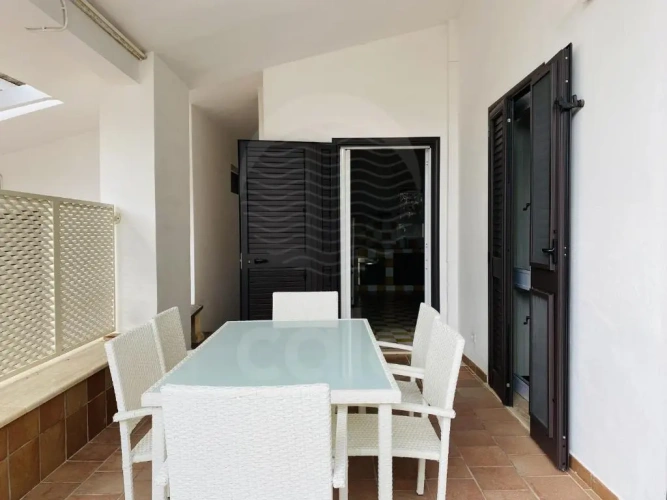 2 Bedrooms Cottage