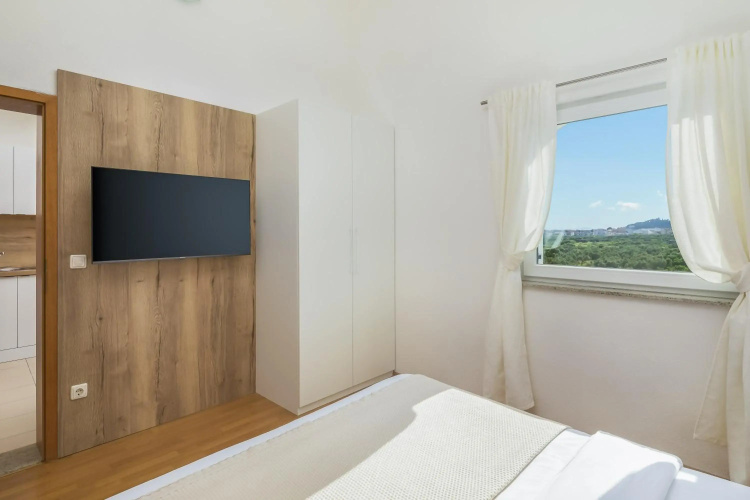 Apartment Tihi 2