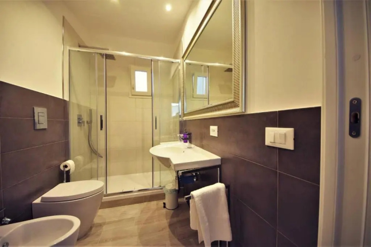 Lo Duca Apartments