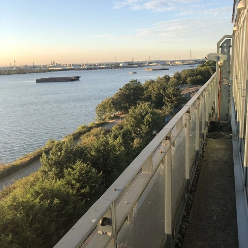 Standard Quadruple Penthouse room with river view