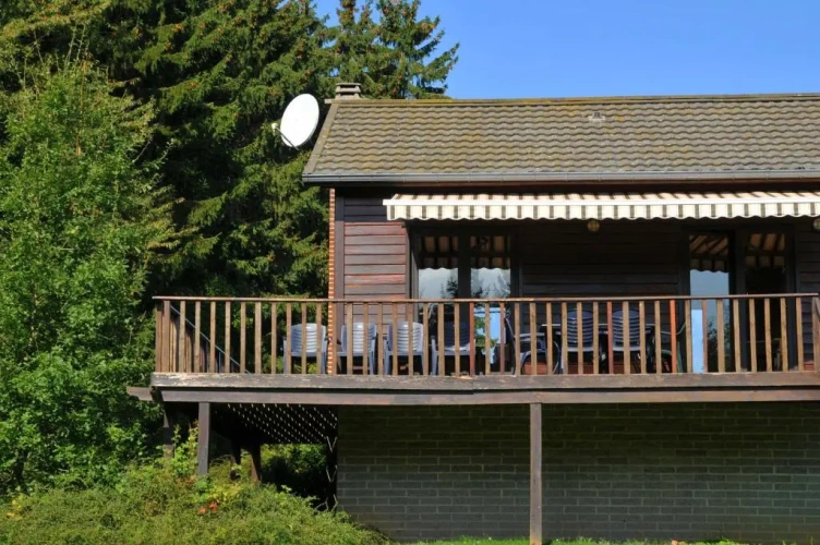 4 Bedrooms Cottage