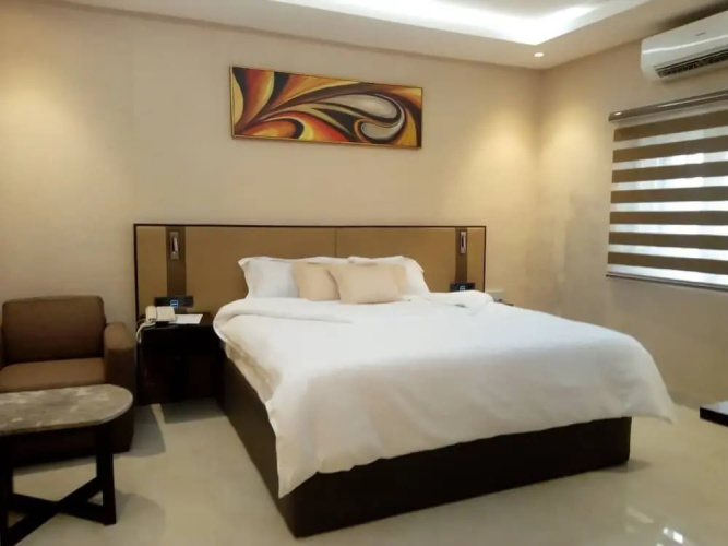 Axion Hotel