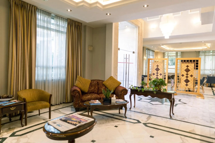 Kindi Hotel