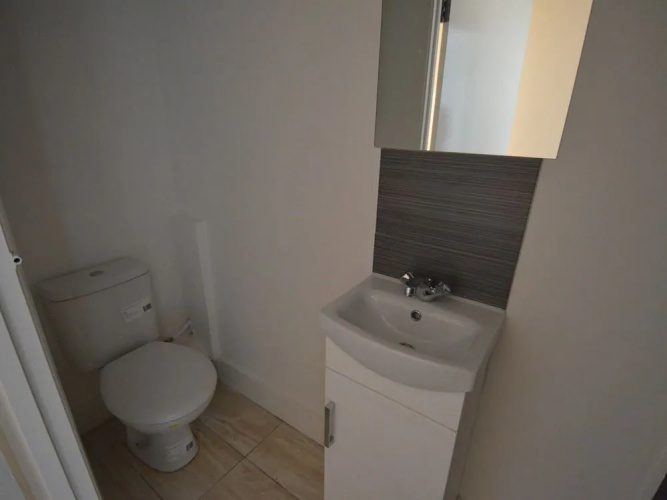 Central Comfort Rooms
