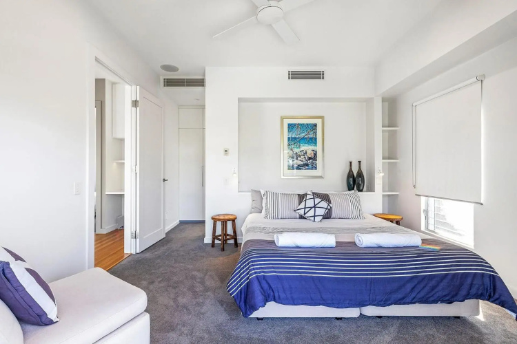 Anna Superbly Stylish Luxury Townhouse
