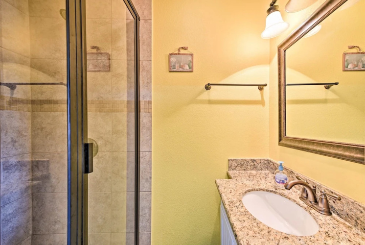 Matagorda Townhome W/deck, Views, Pool Access