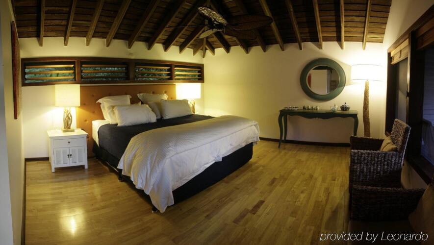 Paradise Bay Island ResortOver view