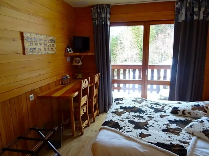 Standard Double room with mountain view