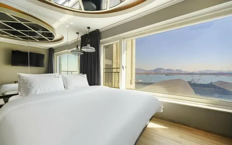 Busan Myeongji Oceanview JK Hotel