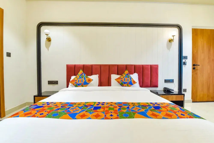 Vaibhavya Hotel and Restaurant-Udaipur