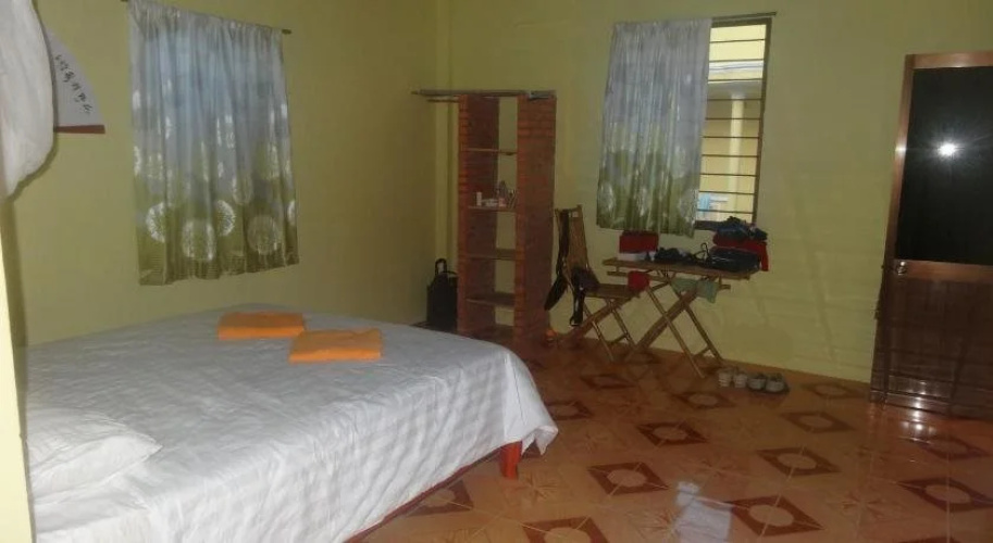 Luot Van Guest House