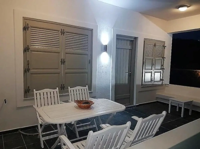 2 Bedrooms Apartment with sea view