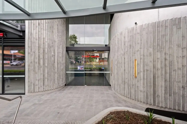 Unwind in Elegance: Your Perfect Braddon Apartment