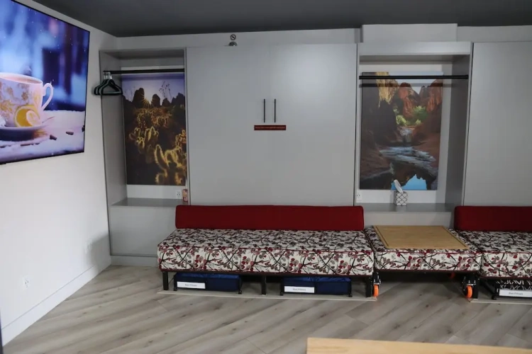 Guest rooms