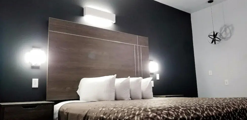 Continental Inn & Suites Conway
