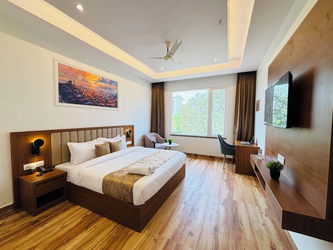 Standard Club room