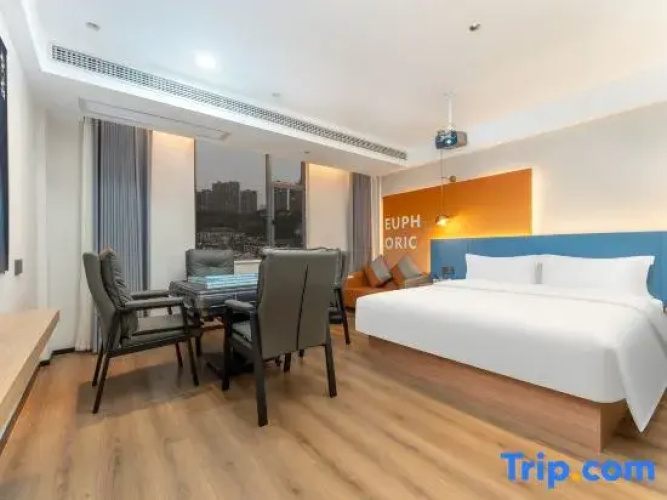 Yichang Jingyi Hotel