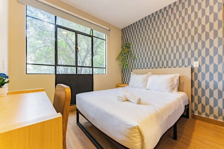 Comfort Suite with city view