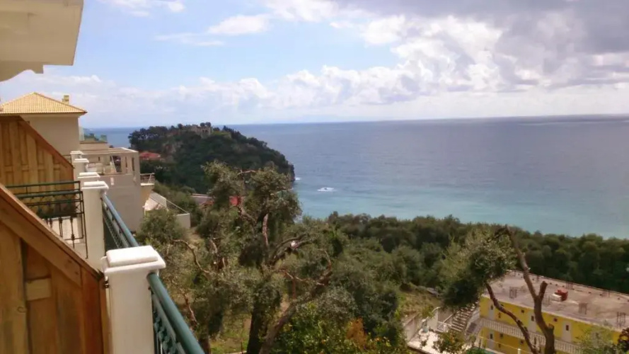 Studios Nikolaou
