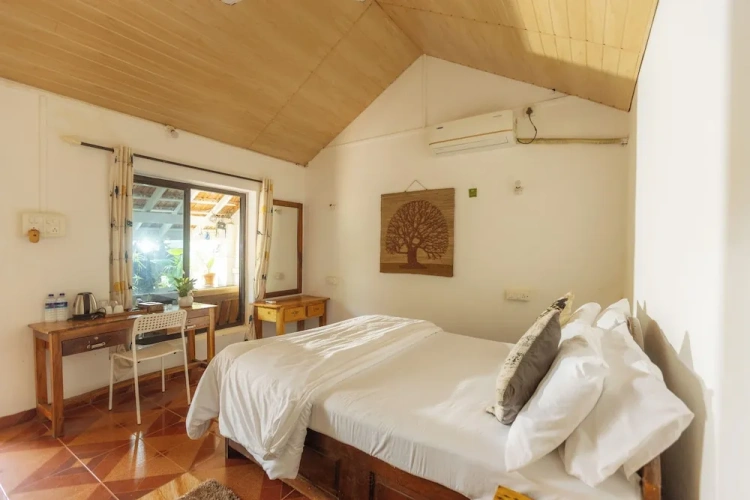 Executive Double room with balcony and with garden view