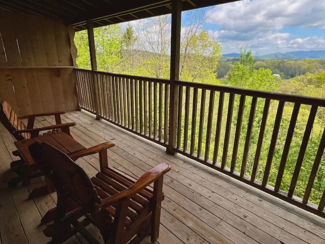 Dolly's # 2 2 Bedroom Condo by RedAwning