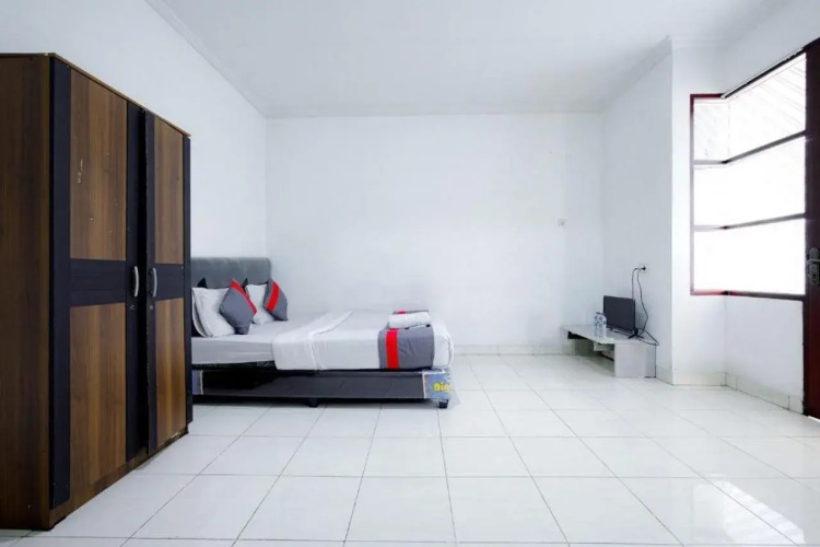 Hotel O J&b Rooms Tomang