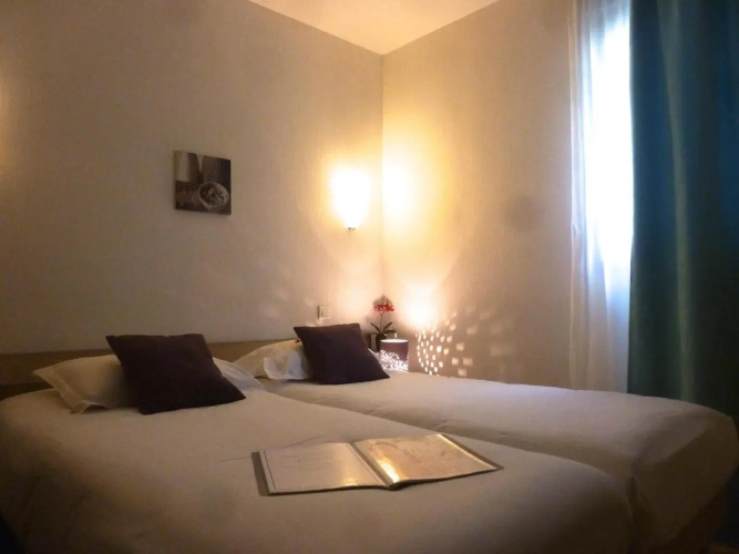 Brit Hotel Alghotel