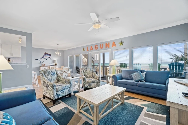 3 Bedrooms Standard room beachfront