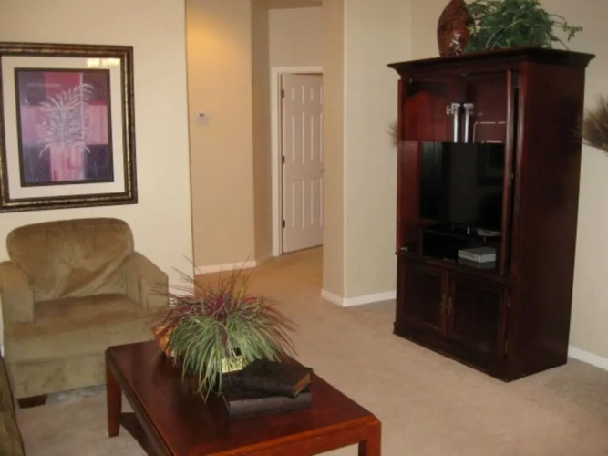 Donald Mcgregor 3 Bedroom Condo