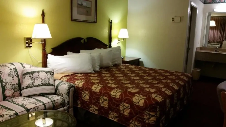 Deluxe Double Suite